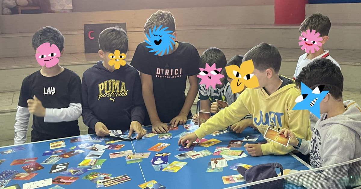 Bambini giocano a DIXIT SOUx Ancona